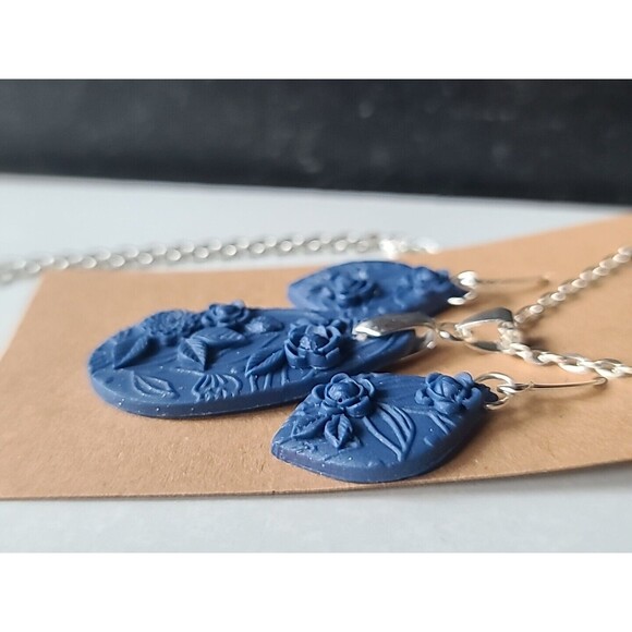 Blue Floral Polymer Clay Jewelry Set, NEW - Picture 5 of 10